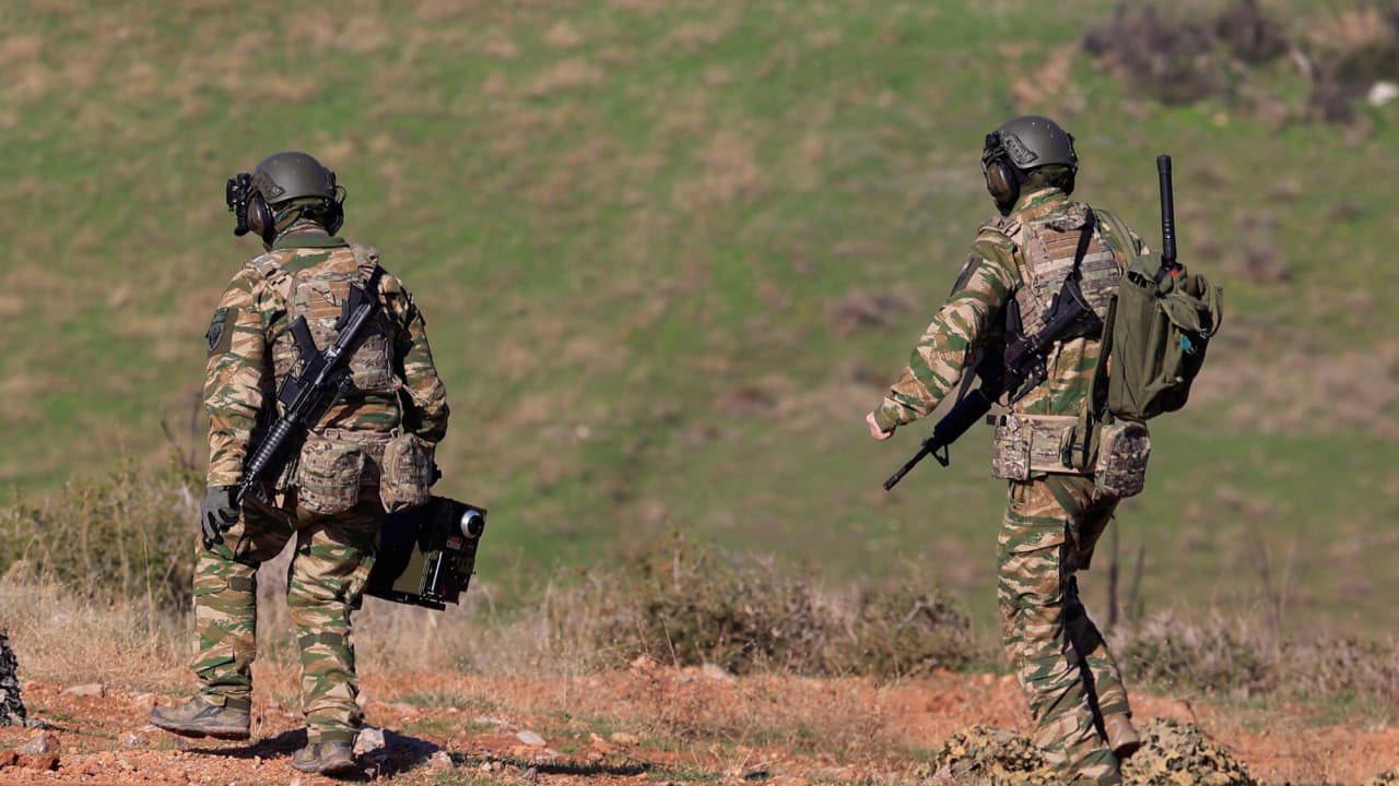 Νέες διατάξεις θητείας: Προστασία κυπρίων φοιτητών